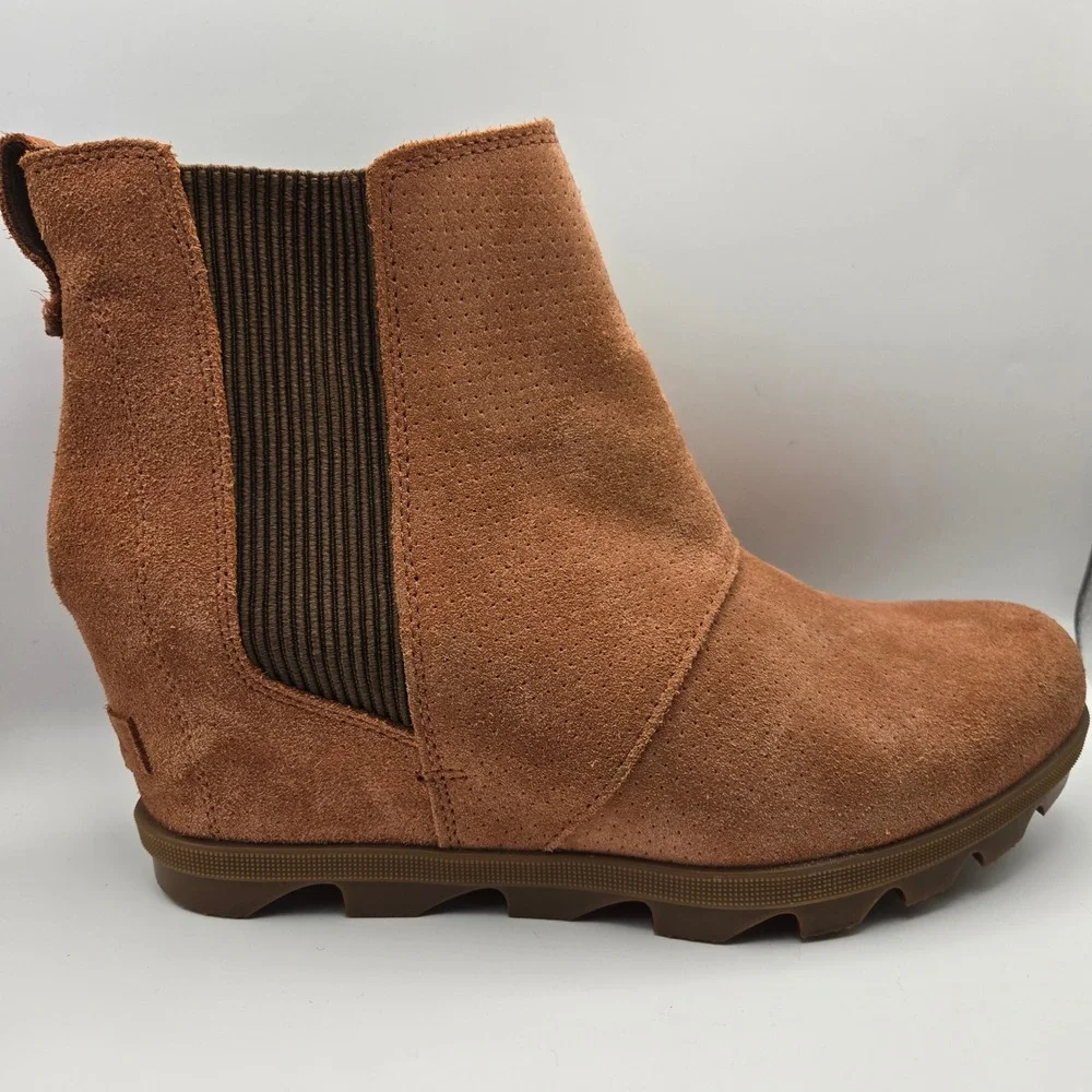 Sorel Joan of Arctic Wedge Ankle Boots Brown Suede Chelsea Booties Womens
